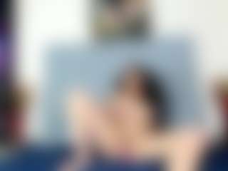charlott-day's Live Sex Cam Show