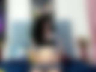 charlott-day's Live Sex Cam Show