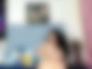 charlott-day's Live Sex Cam Show