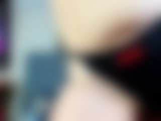 charlott-day's Live Sex Cam Show