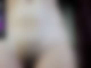 charlott-day's Live Sex Cam Show
