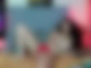 charlott-day's Live Sex Cam Show