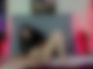 charlott-day's Live Sex Cam Show