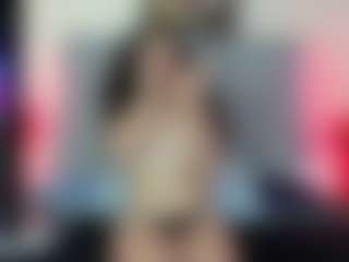 charlott-day's Live Sex Cam Show