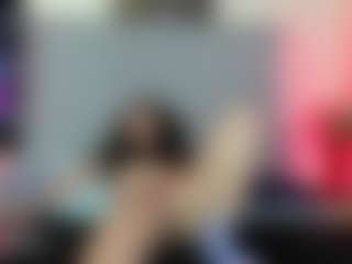 charlott-day's Live Sex Cam Show