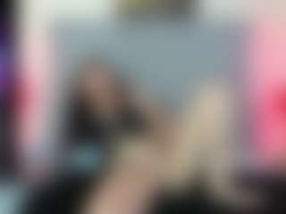 charlott-day's Live Sex Cam Show