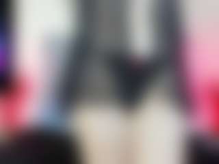 charlott-day's Live Sex Cam Show