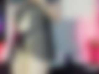 charlott-day's Live Sex Cam Show