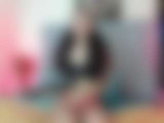 Live cam show with charlott-day - Mature on Camsoda