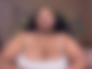 Live cam show with Chocolatebunnyxx69 - Arab Striptease on CamwithHer