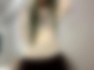 Live cam show with DevoraKolwyck - Drinking on Camsoda