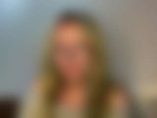 Live cam show with DevoraKolwyck - New Young Adult on Streamer API