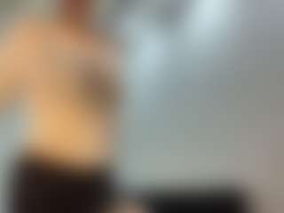 Live cam show with DevoraKolwyck - New Sexwebcam on SinfulBabes