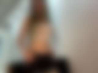 Live cam show with DevoraKolwyck - Striptease on Strip Flash - Live Sex Shows