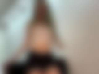 DevoraKolwyck's Live Sex Cam Show