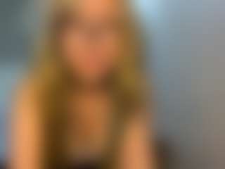 DevoraKolwyck's Live Sex Cam Show