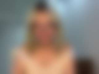 Live cam show with DevoraKolwyck - Granny Blonde Hair on Taboo Cams XXX