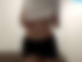 Live cam show with DevoraKolwyck - Granny Squirt on Gym Cam Girls