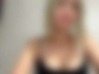 Live cam show with DevoraKolwyck - College on EXY