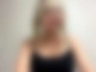Live cam show with DevoraKolwyck - Asian Granny on Dare Cams