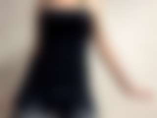 Live cam show with DevoraKolwyck - Granny on SquirtSoMuch