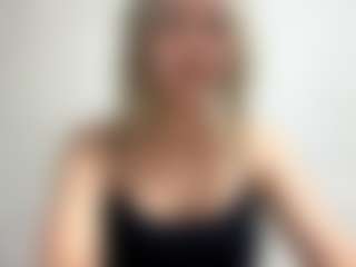 Live cam show with DevoraKolwyck - Blonde Hair on madthumbs