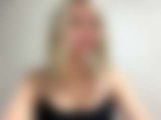 DevoraKolwyck's Live Sex Cam Show