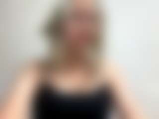 Live cam show with DevoraKolwyck - Granny on Camsoda