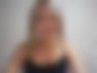Live cam show with DevoraKolwyck - Blonde Hair College on Camsoda