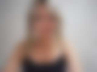 Live cam show with DevoraKolwyck - Blonde Hair College on Camsoda