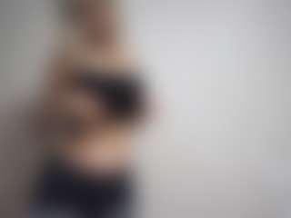 Live cam show with DevoraKolwyck - Granny Squirt on CamSodaAdn