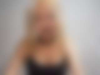 Live cam show with DevoraKolwyck - College on Camsoda