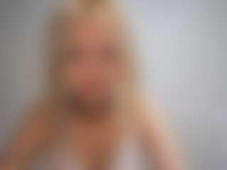 DevoraKolwyck's Live Sex Cam Show