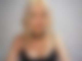 DevoraKolwyck's Live Sex Cam Show