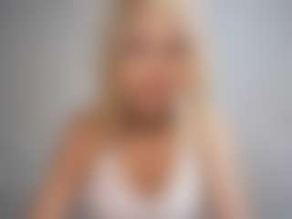 DevoraKolwyck's Live Sex Cam Show