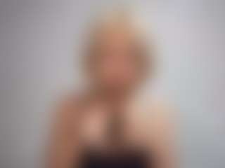 Live cam show with DevoraKolwyck - Public on Taboo Cams XXX