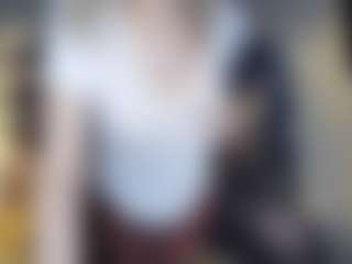 Live cam show with DevoraKolwyck - Blonde Hair on Fling VIP Chat