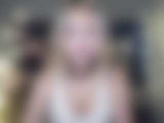 Live cam show with DevoraKolwyck - Striptease on xDating