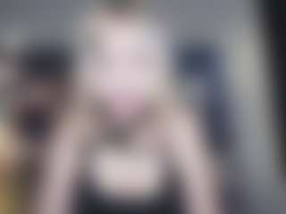 Live cam show with DevoraKolwyck - Interactivetoy Granny on Mixed Magazine Live