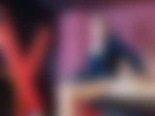 Live cam show with LiaMarek - Teen (18+) on Milfs Live