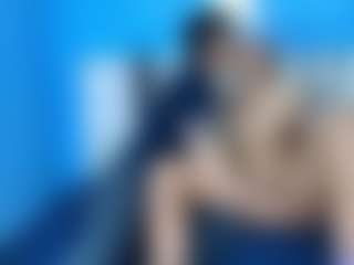 Live cam show with LiaMarek - Tease on Camsoda