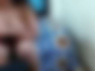 LUNAXS's Live Sex Cam Show