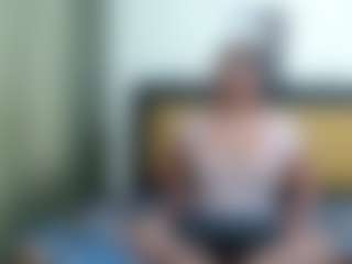 Live cam show with LUNAXS - Oil on Uber Horny