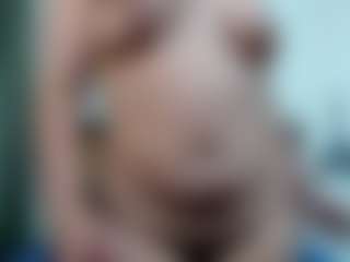Live cam show with LUNAXS - Facial on sexylive.show