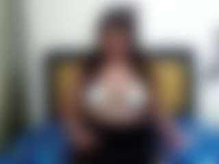 LUNAXS's Live Sex Cam Show