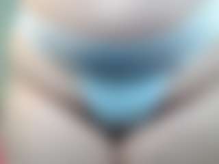 Live cam show with LUNAXS - Facial Piercings on SpunkLive