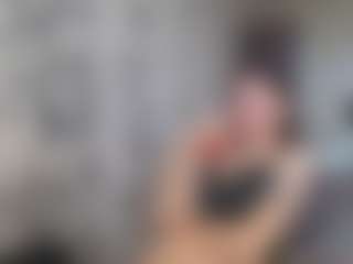 MerylBernet's Live Sex Cam Show