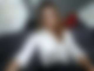 Live cam show with MiyaLinn - New Bedroom on CSO-WL