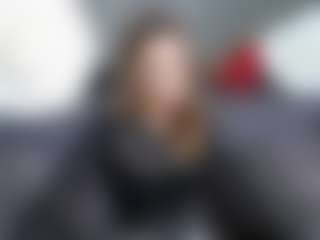 Live cam show with MiyaLinn - Bedroom Brown Hair on instabang