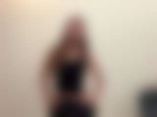 Live cam show with NatalyaKerl - Mature on Hubzter Live